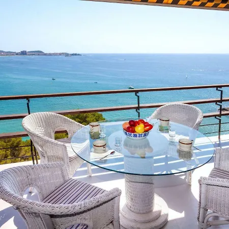 Apartment Eden Mar